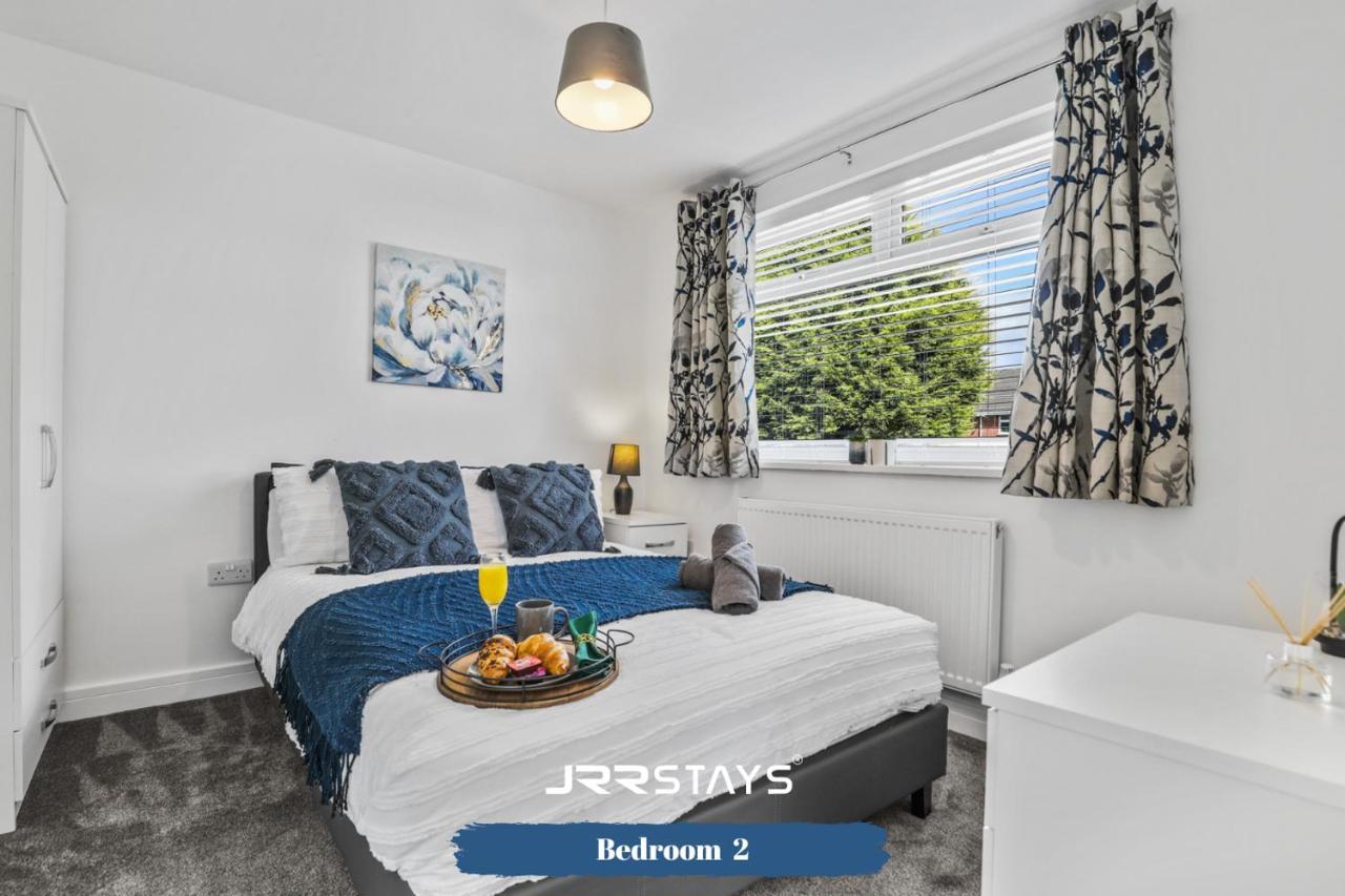 Wolverhampton - Amazing 3 Bedroom, Sleeps 6, Wi-Fi - Jrr Stays Exterior foto